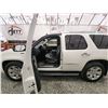 Image 48 : 2010 YUKON DENALI, WHITE, 385199 KMS, FOUR WHEEL DRIVE. - D153294
