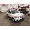 Image 10 : 2012 HYUNDAI SANTA FE, WHITE, 216257 KMS, FOUR WHEEL DRIVE. - D119314