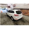 Image 22 : 2012 HYUNDAI SANTA FE, WHITE, 216257 KMS, FOUR WHEEL DRIVE. - D119314