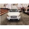 Image 6 : 2012 HYUNDAI SANTA FE, WHITE, 216257 KMS, FOUR WHEEL DRIVE. - D119314