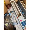 Image 1 : 733 -- MIXED ITEMS