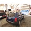 Image 16 : 2006 HYUNDAI TUCSON, BLUE, 288053 KMS, ALL WHEEL DRIVE. NO RESERVE. - P455417