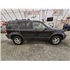 Image 11 : 2005 FORD ESCAPE XLT, BLACK, 308315 KMS, FOUR WHEEL DRIVE. - DB34775