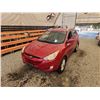 Image 4 : 2011 HYUNDAI TUCSON, RED, 293870 KMS, FOUR WHEEL DRIVE. - D277127