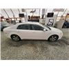 Image 12 : 2008 CHEVY MALIBU, WHITE, 251721 KMS, FRONT WHEEL DRIVE. - B231837