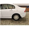 Image 29 : 2009 HONDA CIVIC, WHITE, 184524 KMS, FRONT WHEEL DRIVE. - D801133