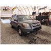 Image 8 : 2007 HONDA PILOT, GREY, 179879 MILES, FRONT WHEEL DRIVE. - D027907