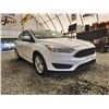 Image 8 : 2017 FORD FOCUS, WHITE, 123604 KMS, FRONT WHEEL DRIVE. - B330139