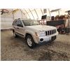 Image 8 : 2005 JEEP CHEROKEE, SILVER, 331504 KMS, FOUR WHEEL DRIVE. - B550808