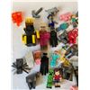 Image 2 : 813 -- MINECRAFT LOT # 1