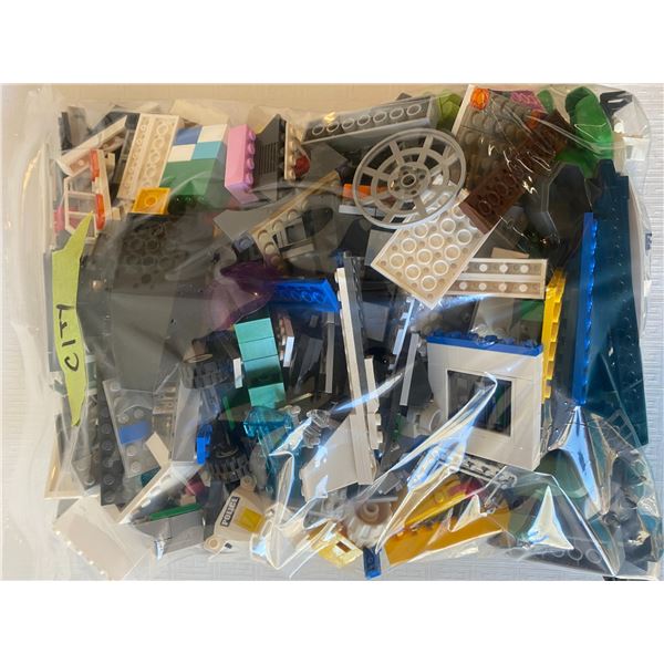 829 -- LEGO CITY BAG # 2
