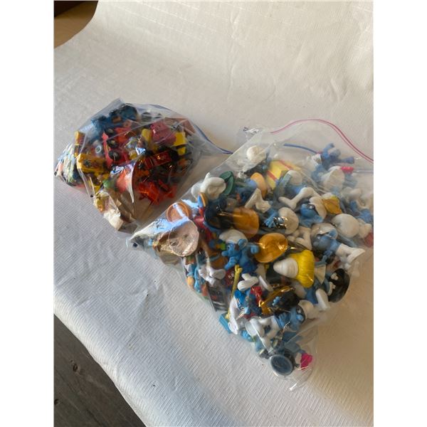 831 -- SMURFS N BRIO