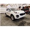 Image 8 : 2017 KIA SPORTAGE, WHITE, 181104 KMS, FOUR WHEEL DRIVE. - J252332