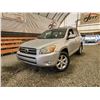 Image 1 : 2007 TOYOTA RAV 4, SILVER, 220691 KMS, FOUR WHEEL DRIVE. - D048729