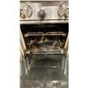 Image 2 : SOUTHBEND STAINLESS STEEL COMMERCIAL MOBILE 4 BURNER NATURAL GAS OVEN