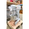 Image 1 : OMCAN VFM10B 450W 110V SINGLE PHASE COMMERCIAL ELECTRIC LARGE QUART STAND MIXER WITH BOWL, GUARD &