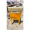 Image 2 : NATURAL WOOD PADDED COMMERCIAL RESTAURANT SIDE CHAIR