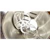 Image 2 : KITCHENAID ARTISAN 5 QUART 4.7L METAL BOWL & 3 ATTACHMENTS
