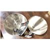 Image 2 : 2 KITCHENAID ARTISAN 5 QUART 4.7L METAL BOWLS & MIXING ATTACHMENT