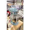 Image 2 : KITCHENAID ARTISAN 5 QUART 4.7L ELECTRIC COUNTERTOP TILT-HEAD STAND MIXER WITH BOWL & ATTACHMENTS