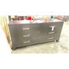 Image 1 : DARK WOOD 6 DRAWER DRESSER *COSMETIC DAMAGE*