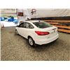 Image 21 : 2017 FORD FOCUS, WHITE, 123604 KMS, FRONT WHEEL DRIVE. - B330139