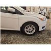 Image 25 : 2017 FORD FOCUS, WHITE, 123604 KMS, FRONT WHEEL DRIVE. - B330139