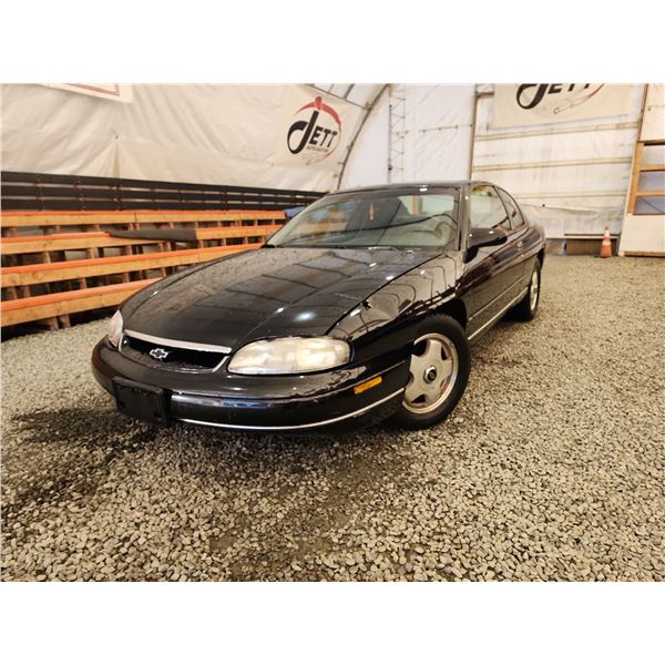 1995 CHEVY MONTE CARLO, BLACK, 196943 KMS, FRONT WHEEL DRIVE. - B319612