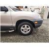 Image 25 : 2002 HYUNDAI SANTA FE, SILVER, 251745 KMS, FRONT WHEEL DRIVE. - D332333
