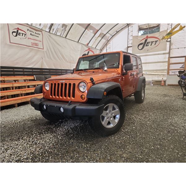 2011 JEEP WRANGLER, ORANGE, 248688 KMS, 4X4. - P634496