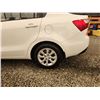 Image 29 : 2015 KIA RIO, WHITE, 150215 KMS, FRONT WHEEL DRIVE. - D429876