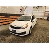 Image 3 : 2015 KIA RIO, WHITE, 150215 KMS, FRONT WHEEL DRIVE. - D429876
