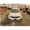 Image 7 : 2015 KIA RIO, WHITE, 150215 KMS, FRONT WHEEL DRIVE. - D429876