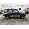 Image 11 : 1995 SUZUKI SIDEKICK, GREEN, 302356 KMS, 4X4. - D108715