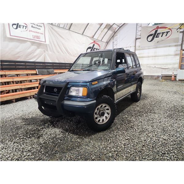 1995 SUZUKI SIDEKICK, GREEN, 302356 KMS, 4X4. - D108715