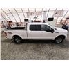 Image 12 : 2019 FORD F150, WHITE, 201737 KMS, 4X4. - DE19639