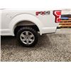 Image 29 : 2019 FORD F150, WHITE, 201737 KMS, 4X4. - DE19639