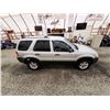 Image 11 : 2006 FORD ESCAPE, WHITE, 247267 KMS, FOUR WHEEL DRIVE. - DC08026