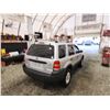 Image 15 : 2006 FORD ESCAPE, WHITE, 247267 KMS, FOUR WHEEL DRIVE. - DC08026