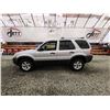Image 22 : 2006 FORD ESCAPE, WHITE, 247267 KMS, FOUR WHEEL DRIVE. - DC08026