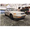 Image 8 : 2000 ACURA EL, GOLD, 233409 KMS, FRONT WHEEL DRIVE. - D906032