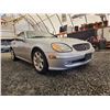 Image 8 : 2002 MERCEDES SLK 230, GREY, 229017 KMS, REAR WHEEL DRIVE. - D256001