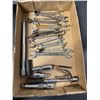 Image 1 : Wrenches and sockets