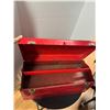 Image 2 : Toolbox metal missing one glass