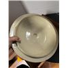 Image 2 : Crock lid for number four crock