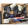 Image 1 : Headlamps, micro eye, detector, timers, etc.