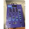 Image 1 : NUMARK stereo preamp mixer DM 200 hex pro master mix