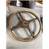 Image 1 : Antique steering wheel
