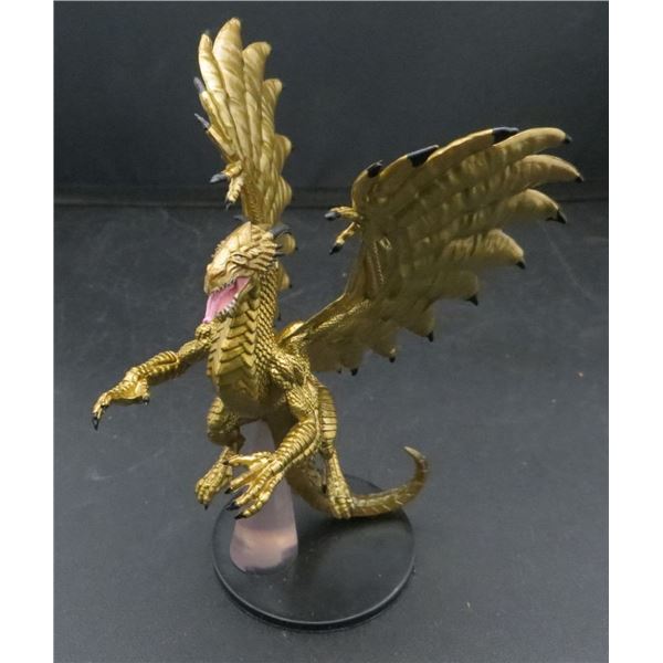 D&D Pre-Painted Mini Figure Large Gold Dragon 26/44