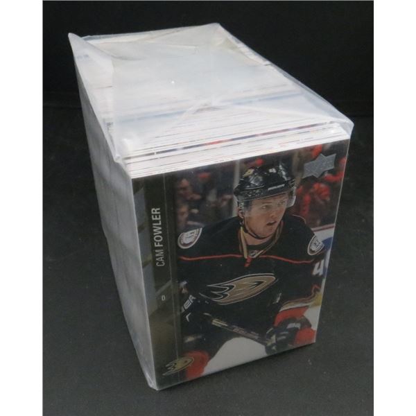 2015-16 Upper Deck Hockey 200 Cards Complete Set Series 1
